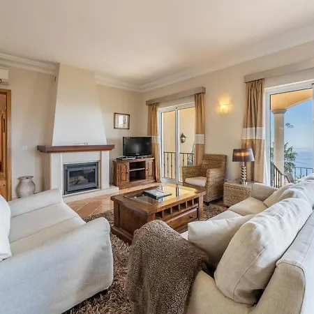 Apartment Palheiro Village In